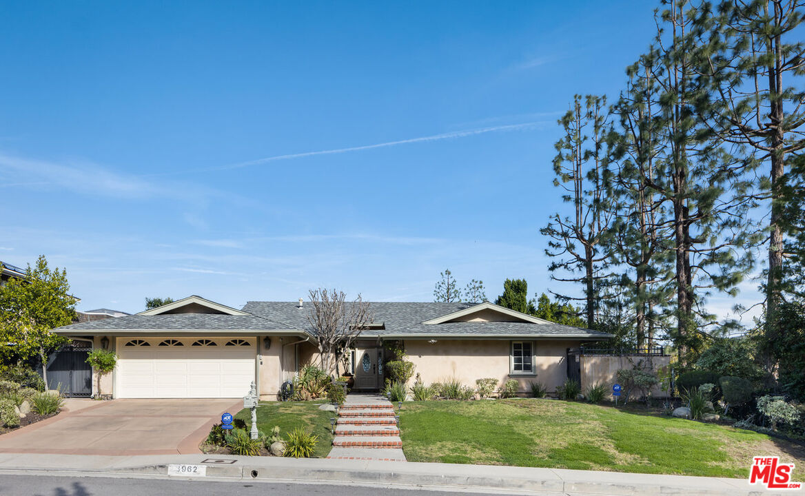 3962 Tarrybrae Ter