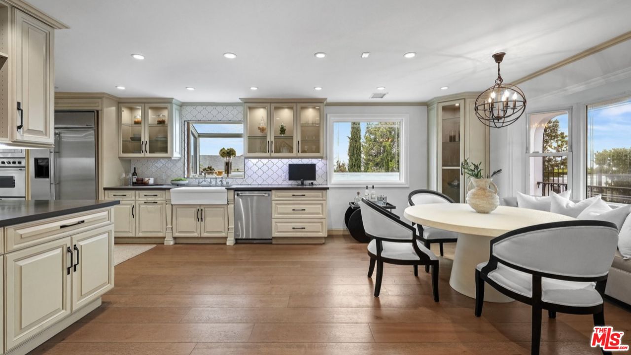 11310 Dona Lisa Dr