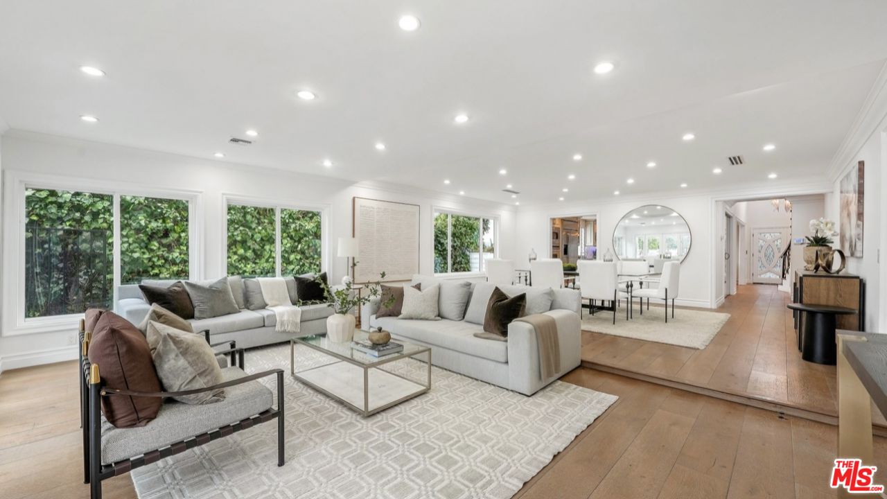 11310 Dona Lisa Dr