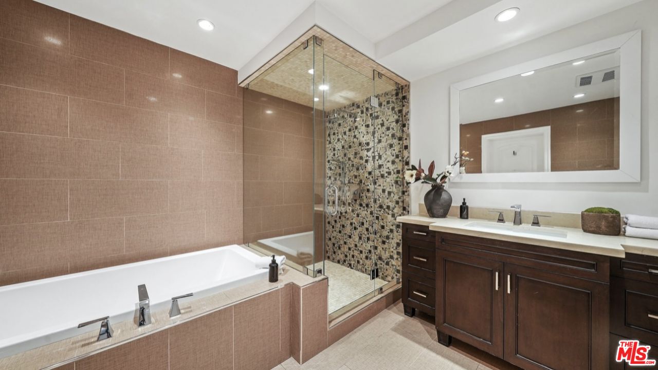 11310 Dona Lisa Dr