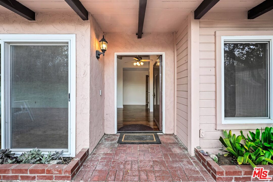 2386 Sunset Heights Dr
