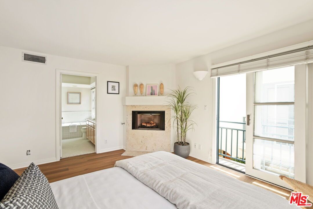 1128 Princeton St Unit: 8