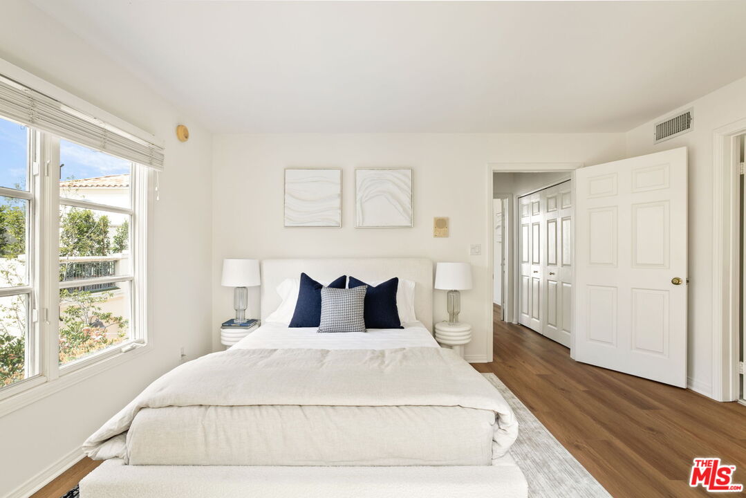 1128 Princeton St Unit: 8