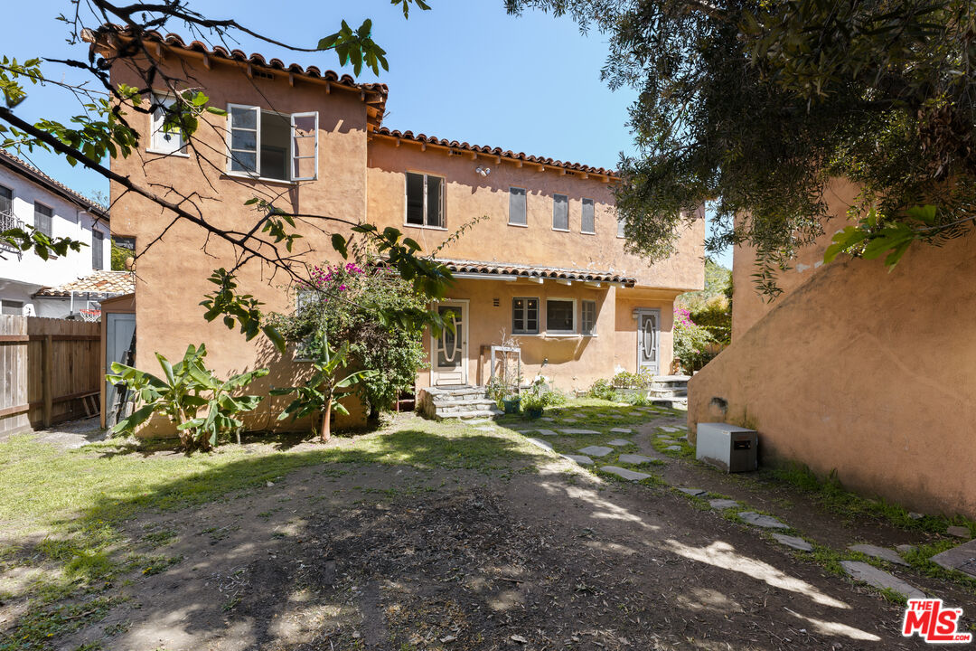 265 S El Camino Dr