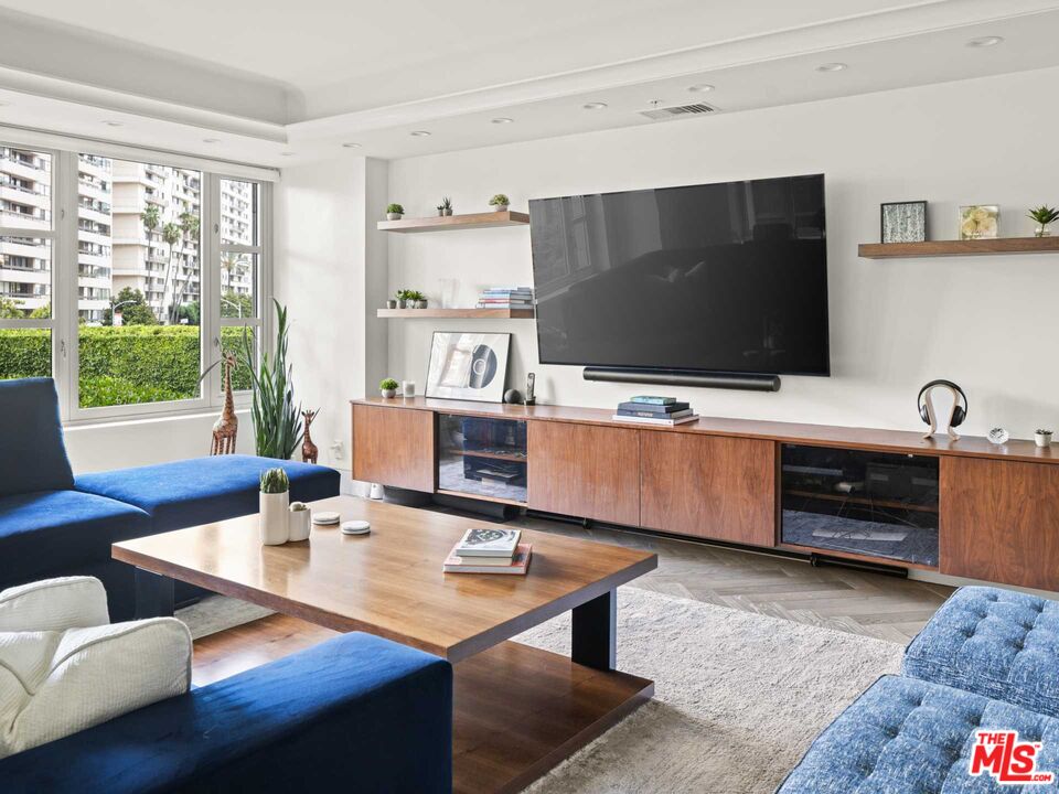 10580 Wilshire Blvd Unit: 3NW