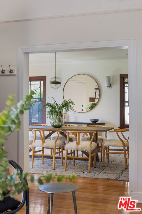 1332 S Ogden Dr