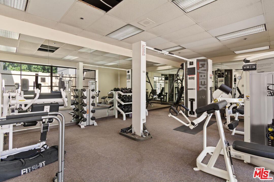 600 W 9th St Unit: 206