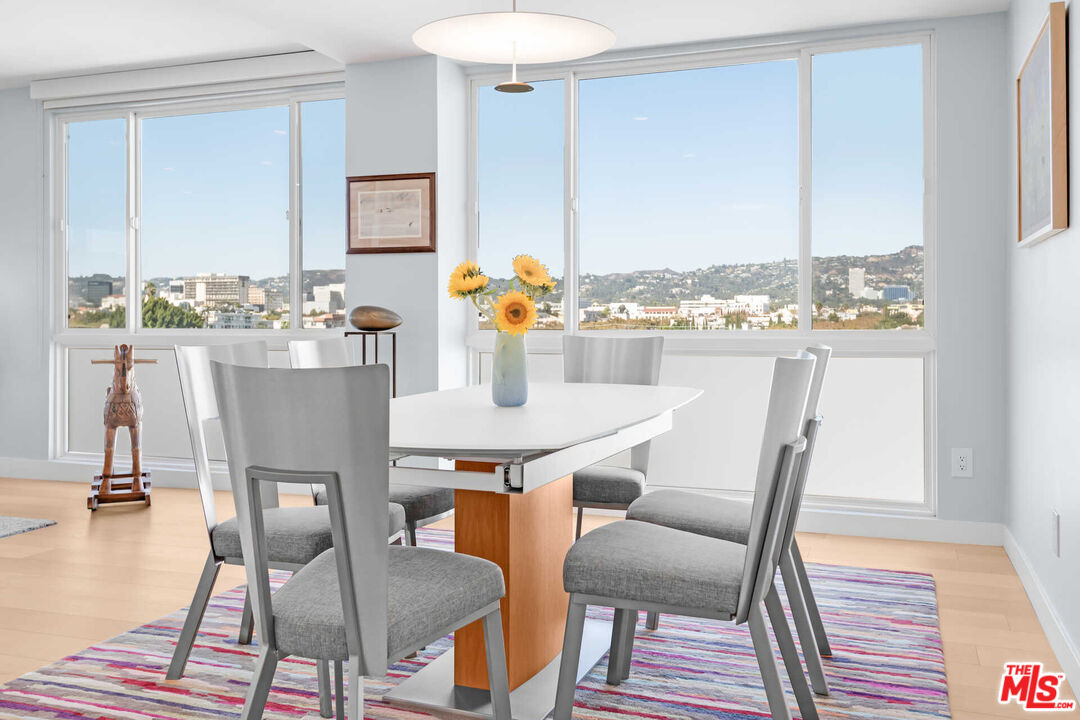 450 S Maple Dr Unit: 505