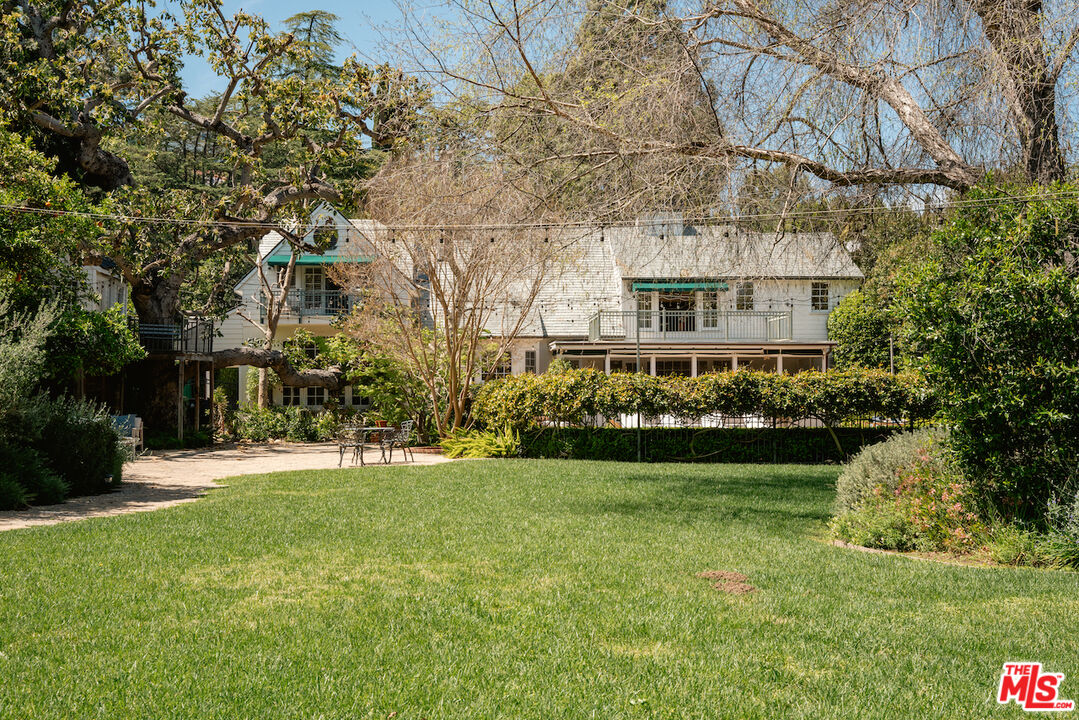 15017 Valley Vista Blvd