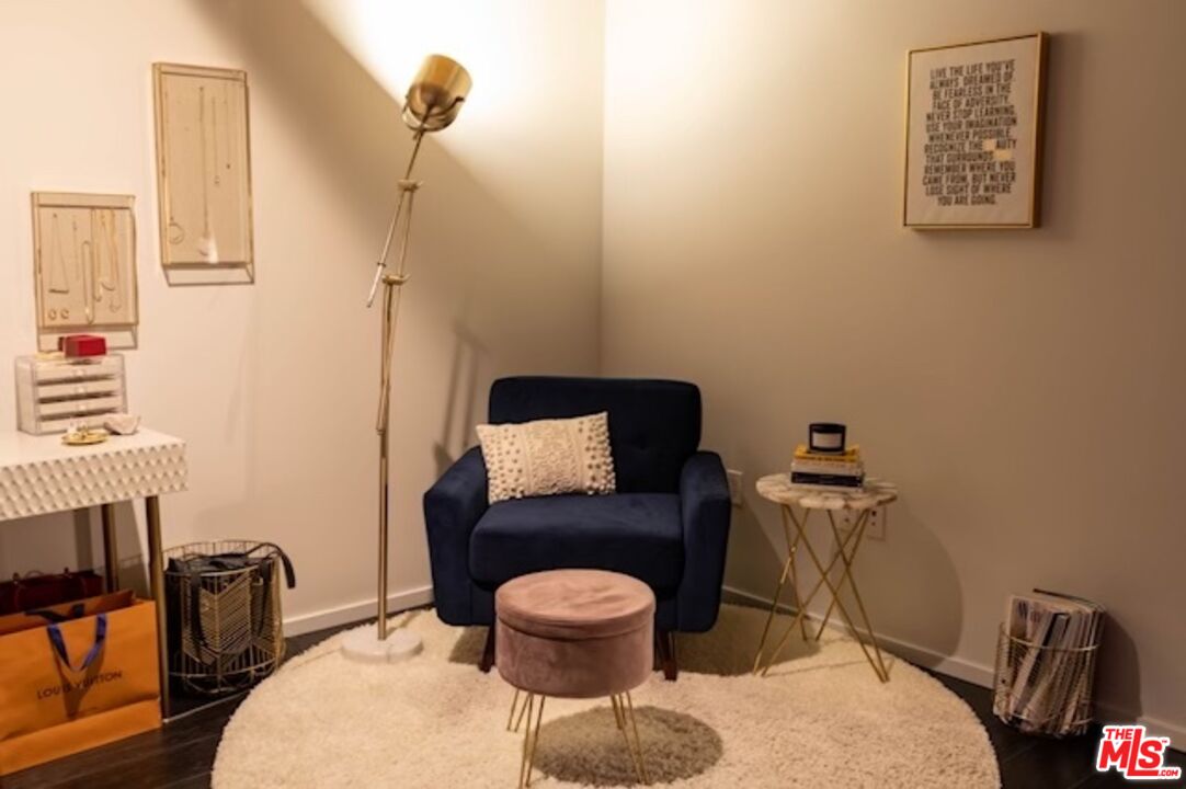 530 S Hewitt St Unit: 226