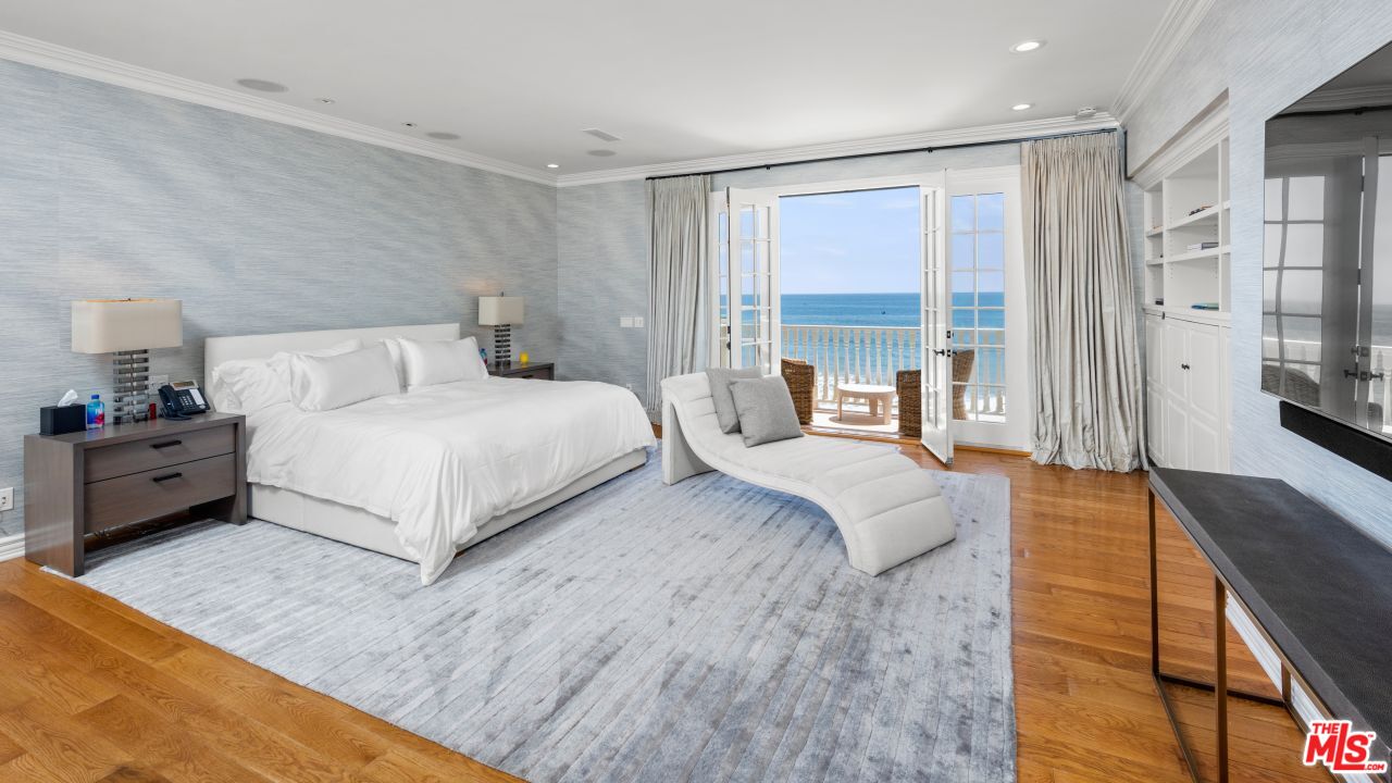 23450 Malibu Colony Rd
