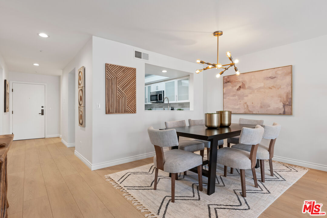 1255 Federal Ave Unit: 105