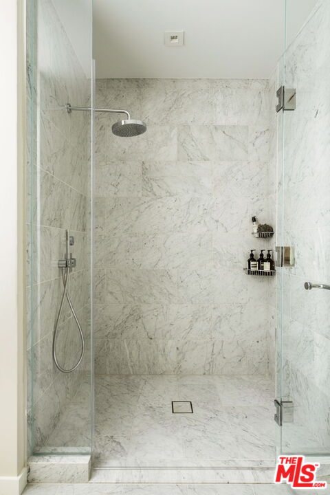 9000 W 3rd St Unit: 105