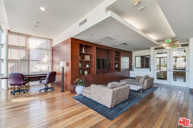 1155 S Grand Ave Unit: 614