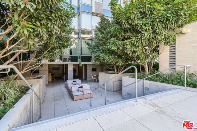 1155 S Grand Ave Unit: 614