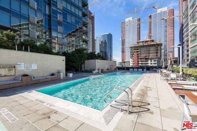 1155 S Grand Ave Unit: 614