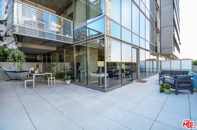 1155 S Grand Ave Unit: 614