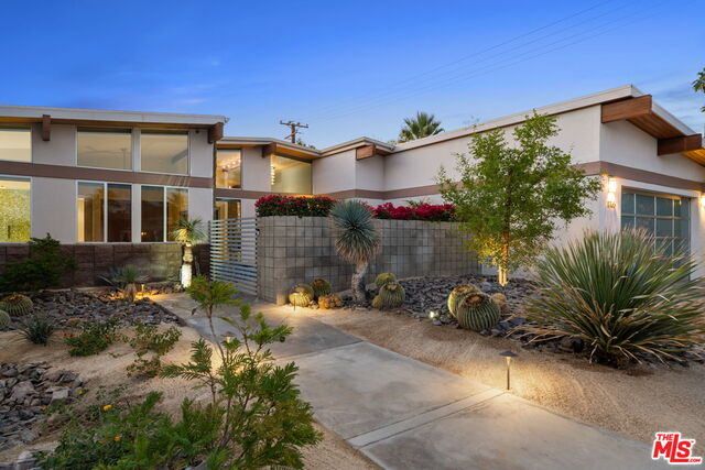 1765 Royal Palm Ct