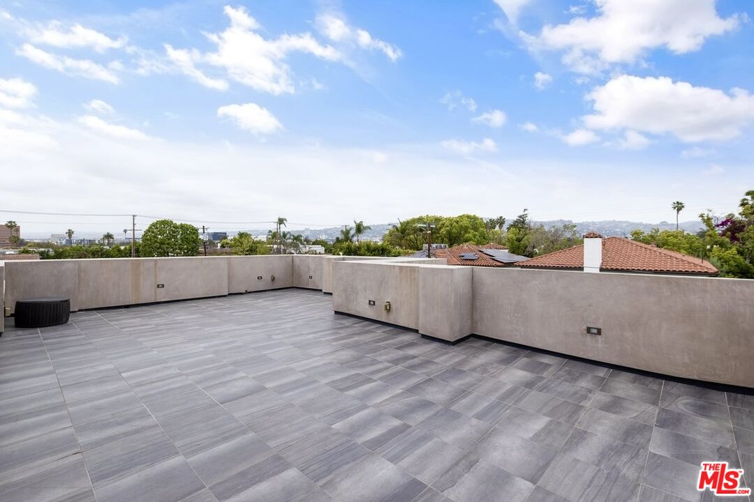 6361 Drexel Ave