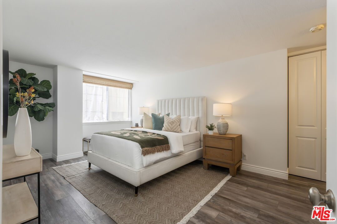 10751 Wilshire Blvd Unit: 702