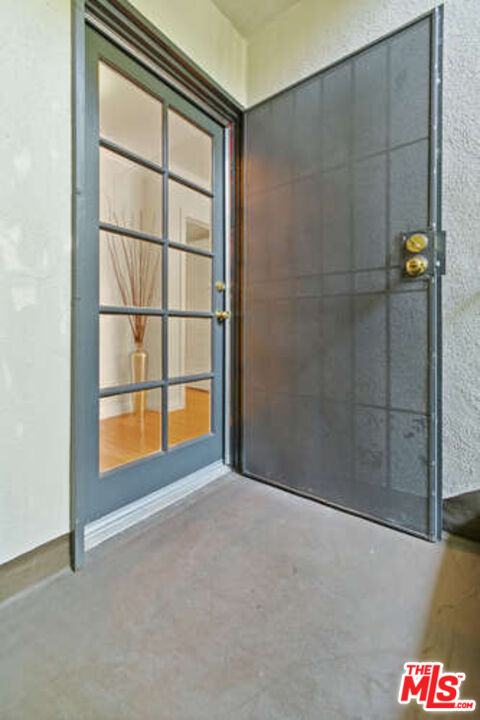 3748 Lockland Dr Unit: B