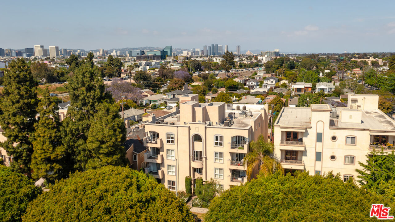 2480 S Centinela Ave Unit: 403