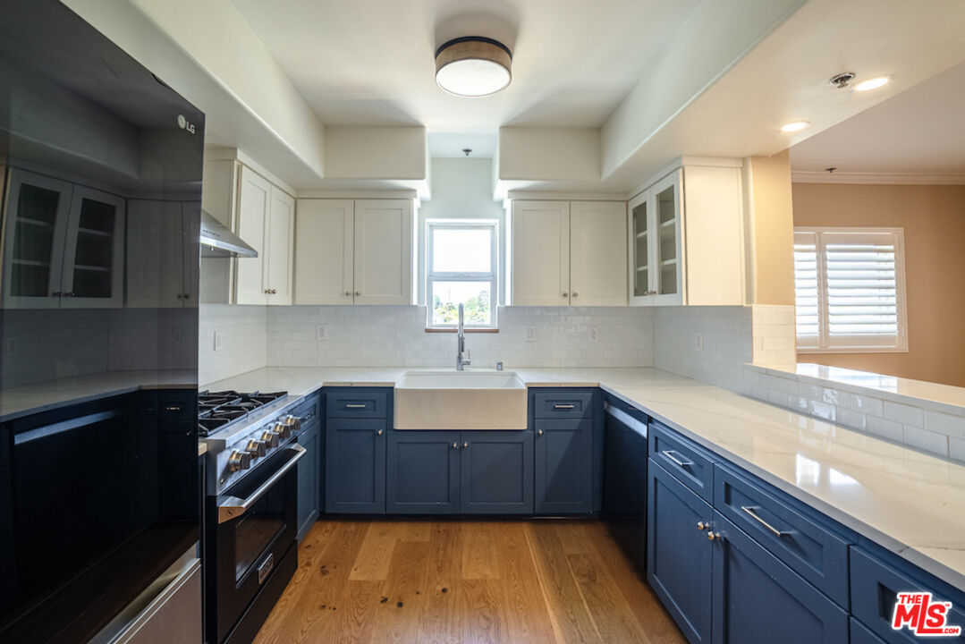 2480 S Centinela Ave Unit: 403