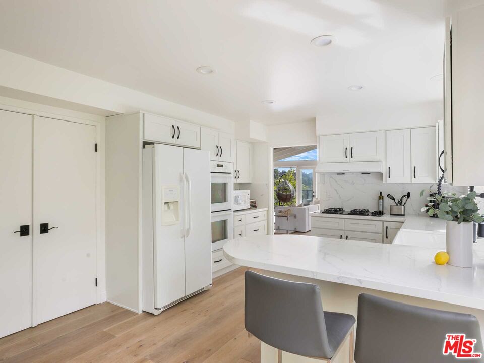 3023 Hutton Dr