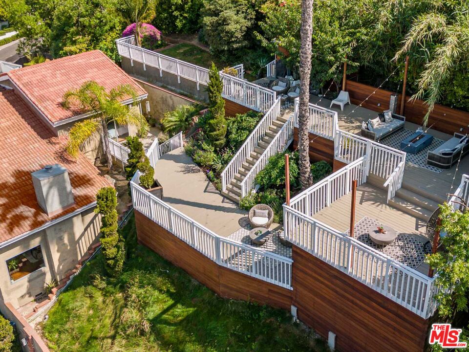 829 Cynthia Ave