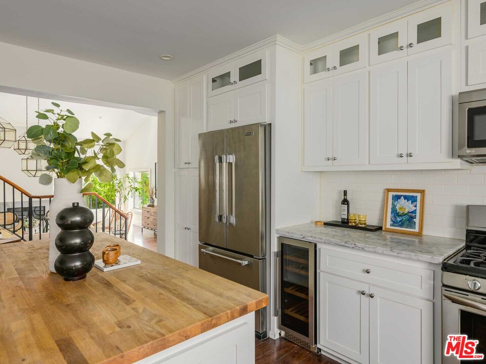 829 Cynthia Ave