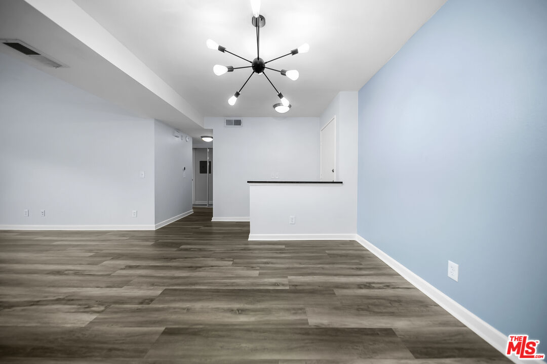 8300 Manitoba St Unit: 216