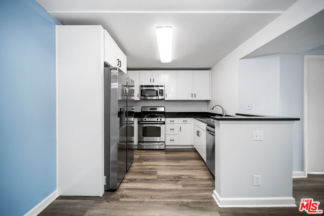 8300 Manitoba St Unit: 216