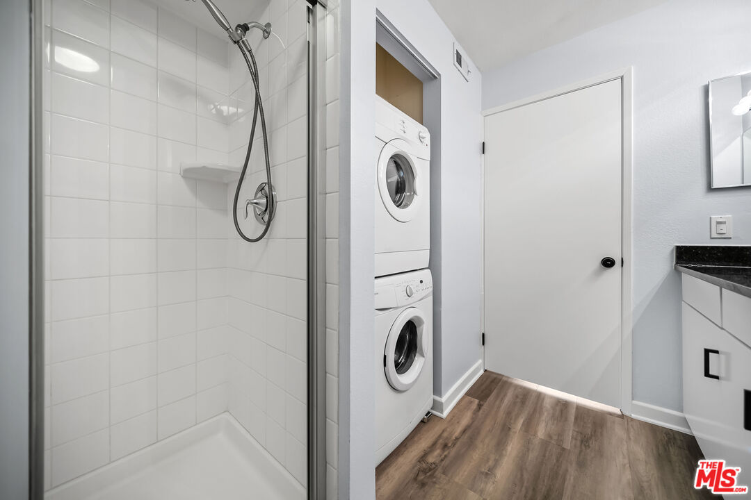 8300 Manitoba St Unit: 216