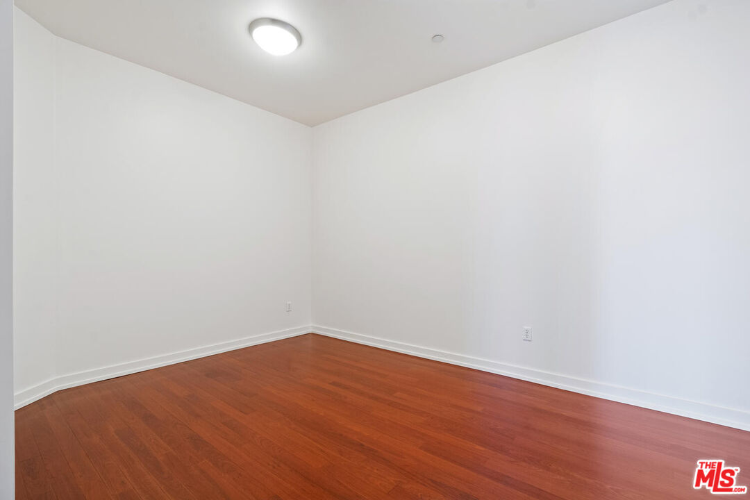 801 S Grand Ave Unit: 2008