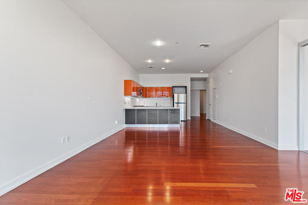 801 S Grand Ave Unit: 2008
