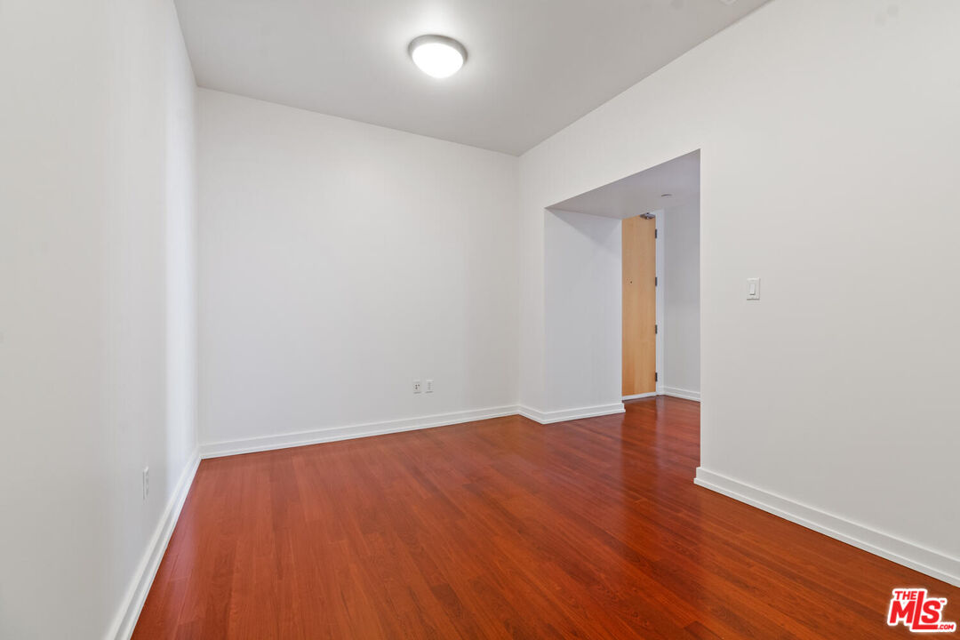 801 S Grand Ave Unit: 2008