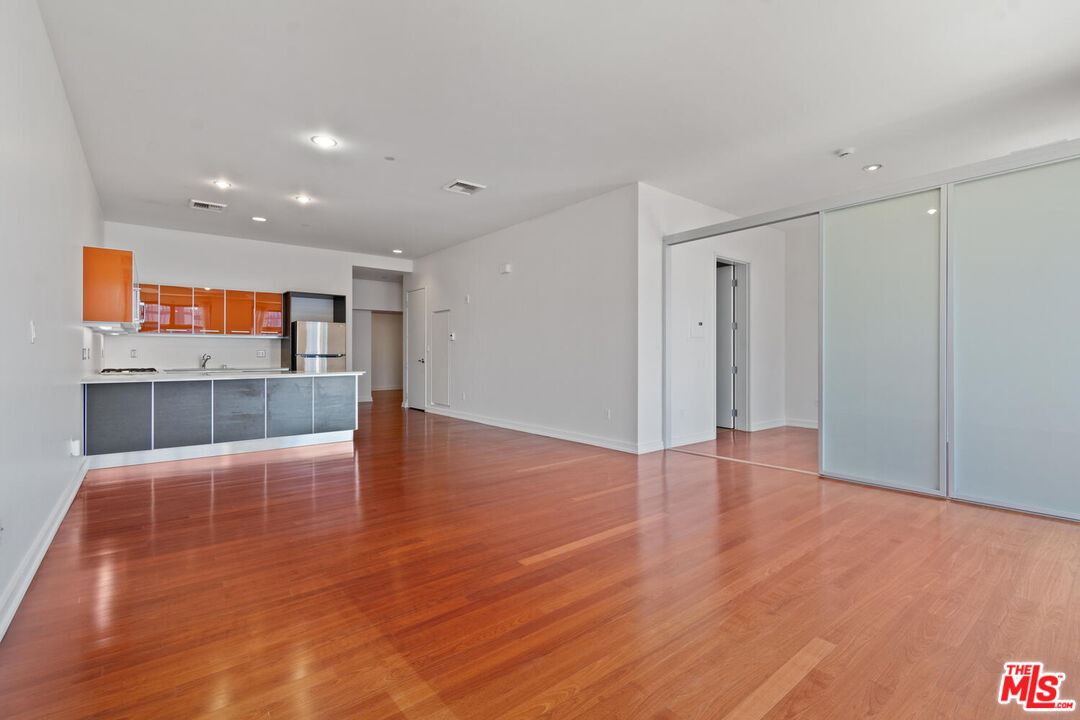 801 S Grand Ave Unit: 2008