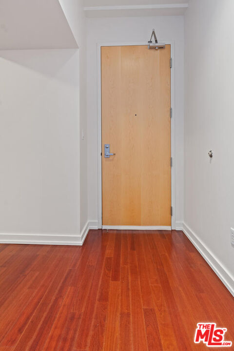 801 S Grand Ave Unit: 2008