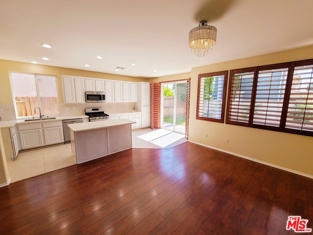 17637 Ponderosa Way