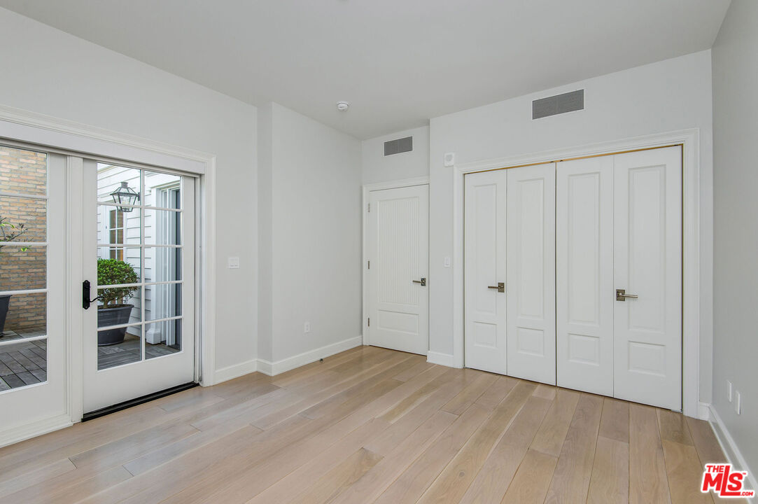 15225 Palisades Village Ln Unit: 205