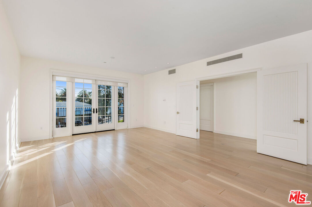 15225 Palisades Village Ln Unit: 205