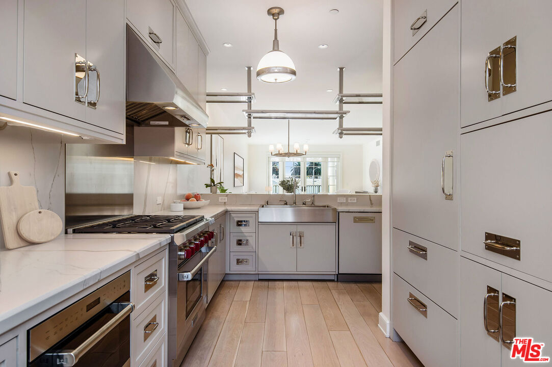 15225 Palisades Village Ln Unit: 205