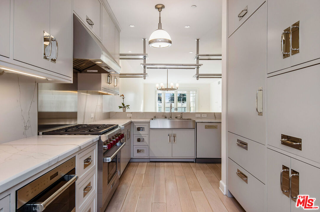 15225 Palisades Village Ln Unit: 205