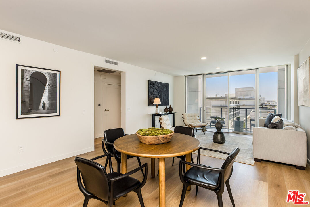 8500 Burton Way Unit: 717