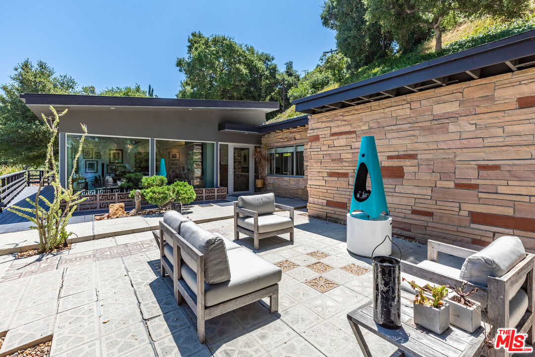 3224 Oakley Dr