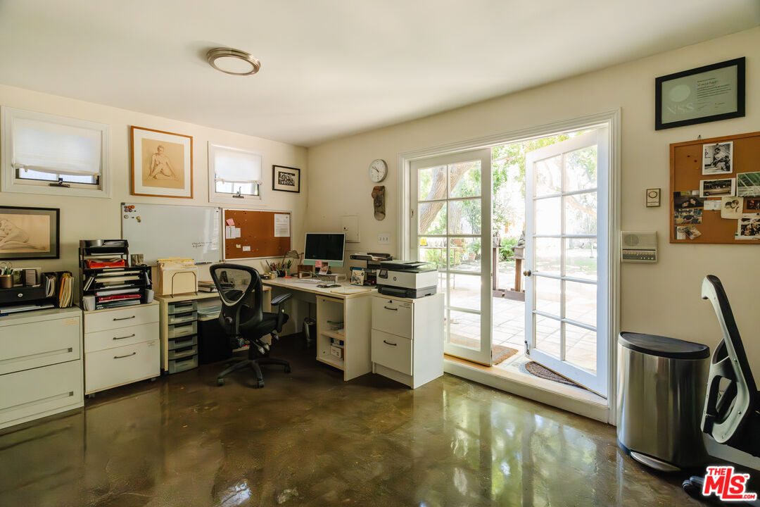 3587 Ocean View Ave