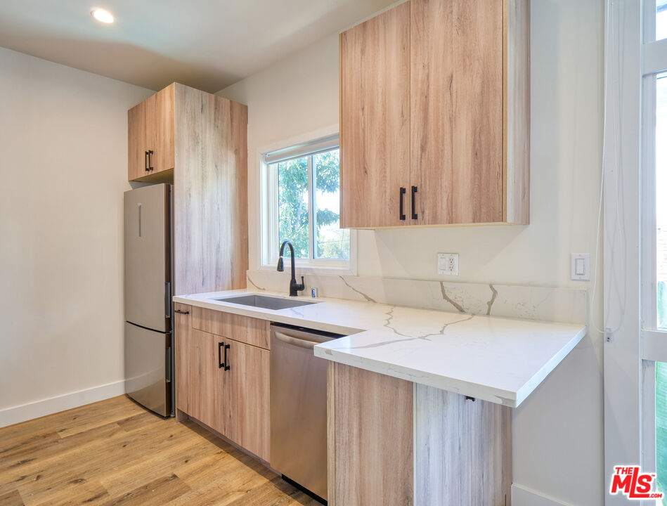 8903 Harratt St Unit: F