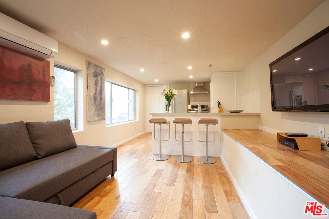 2640 N Bronholly Dr Unit: 1/2