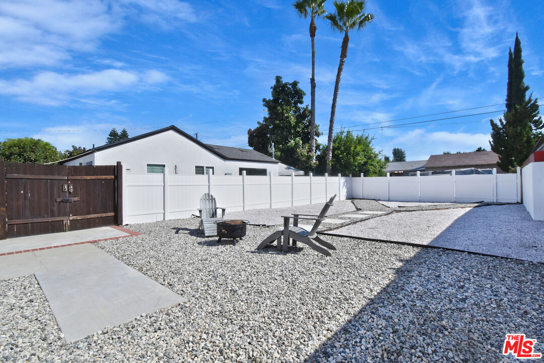 7536 Gaviota Ave