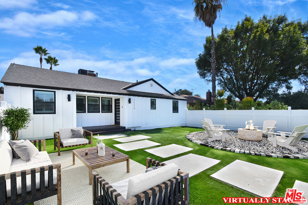 7536 Gaviota Ave